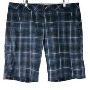 Fila black and gray plaid Golf Shorts size 36